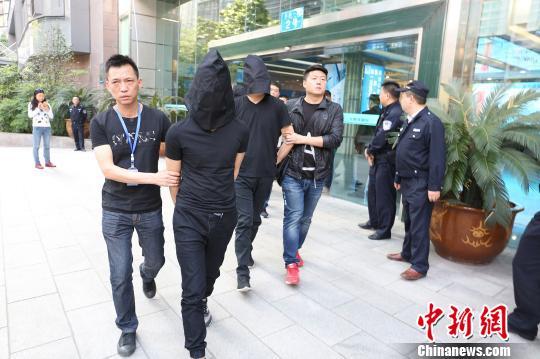 警惕虚假宣传，揭秘最准一肖100%中一奖背后的真相