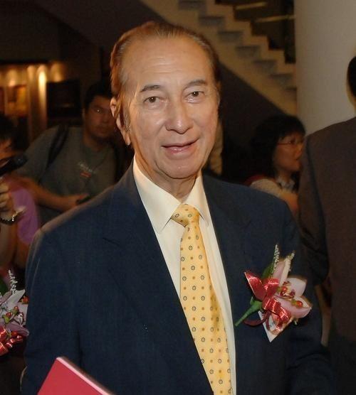新澳门2025年正版免费公开骗局揭秘，如何识别虚假宣传与防范风险